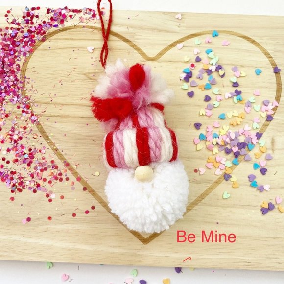 Valentine's Day Handmade Gnome Pom Pom Mini Knit Hat Charm Topper Gift Wrap Hang - Picture 4 of 4